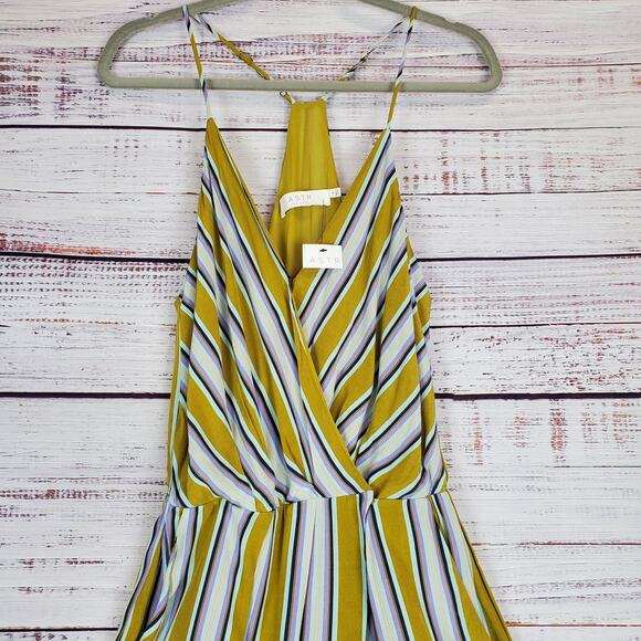 ASTR the Label V-Neck Wrap Top Jumpsuit S Moss Green Sleeveless Wrap Beach NWT - Picture 5 of 15